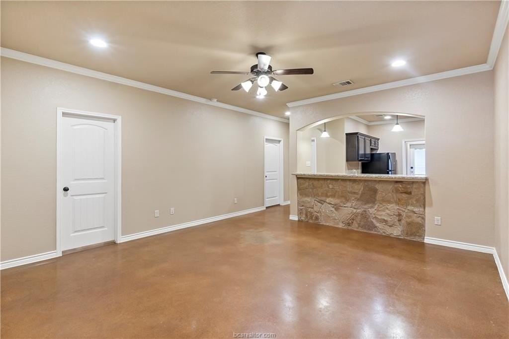 425 Baby Bear Dr - Photo 4 of 21