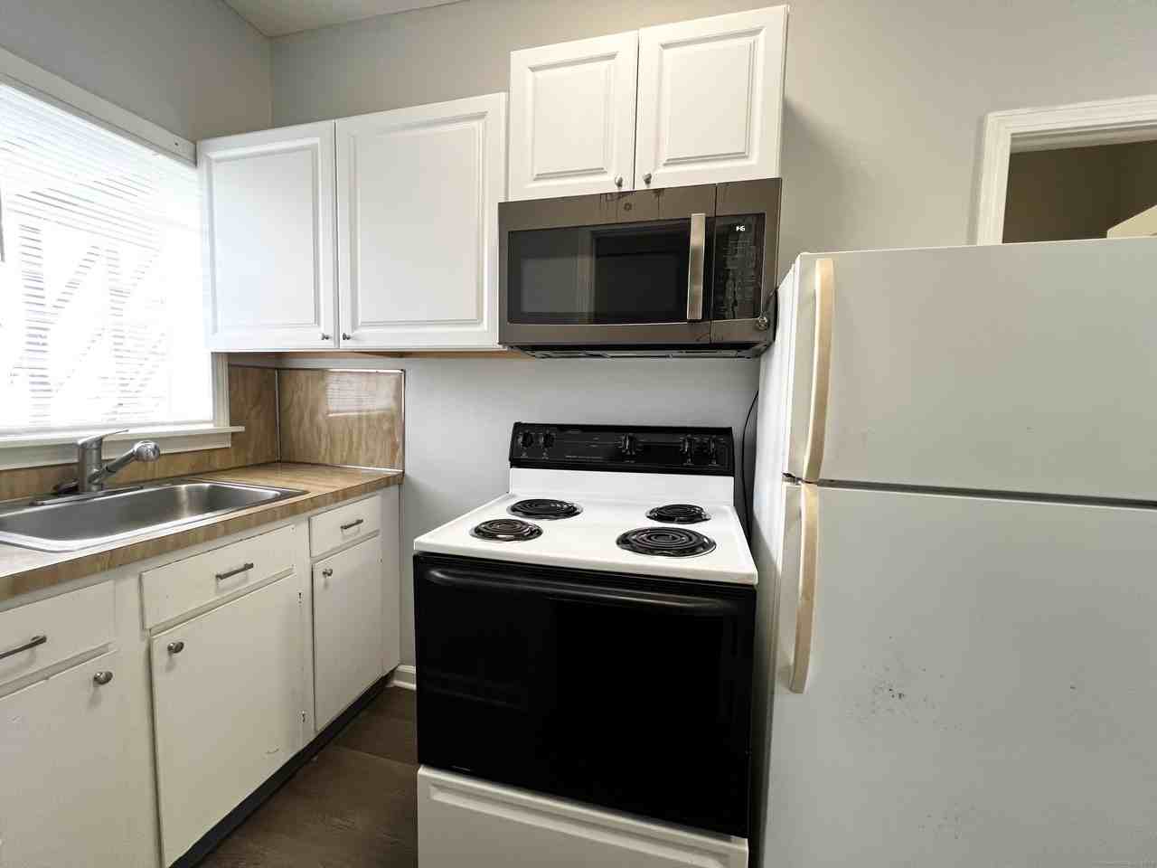 58 Washington St #1 - Photo 5 of 14