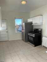 featured image of 1116 Walnut St #2