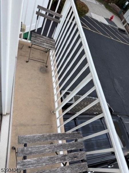 310 Freedom Ln - Photo 6 of 28