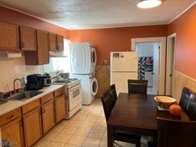 673 Ringwood Ave - Photo 1 of 1