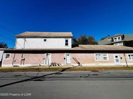 featured image of 91 S Empire St