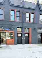 featured image of 215 Mallory Ave #1