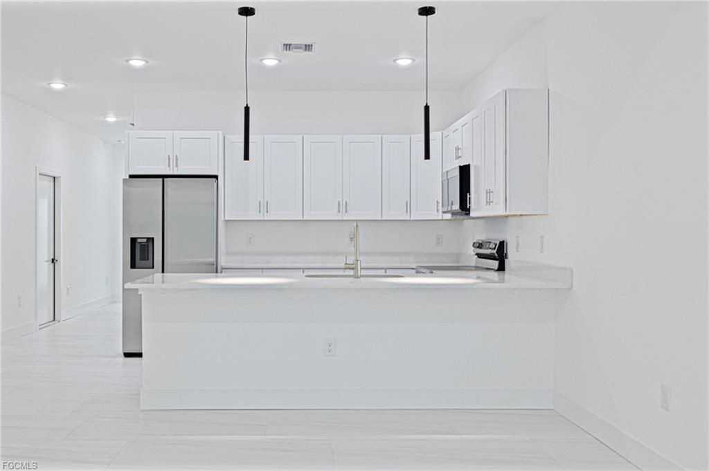 1138 Ichabod Avenue South #2 - Photo 3 of 8