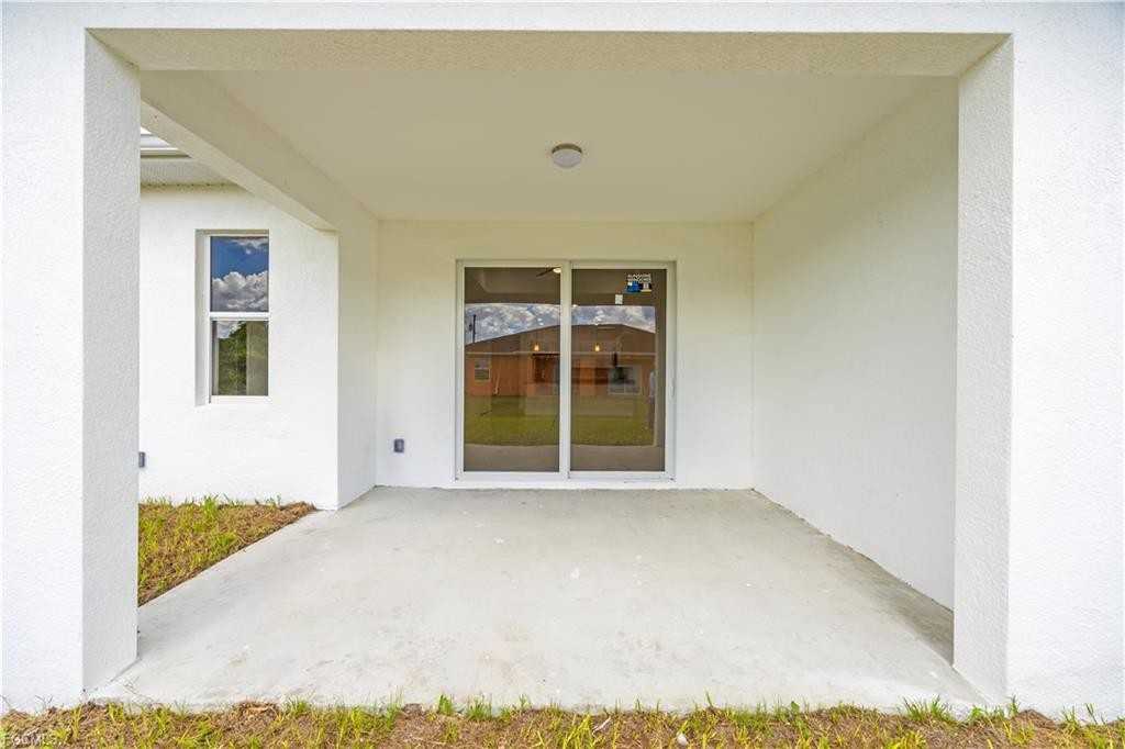 1138 Ichabod Avenue South #2 - Photo 6 of 8