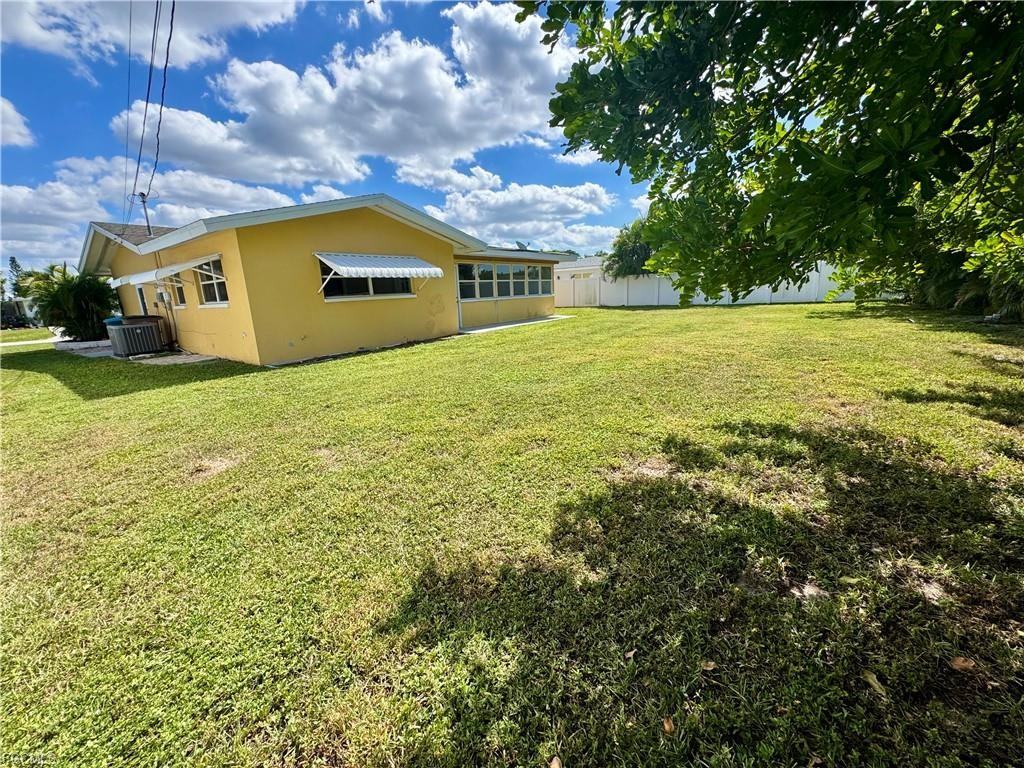 4522 Se 10th Pl - Photo 3 of 8