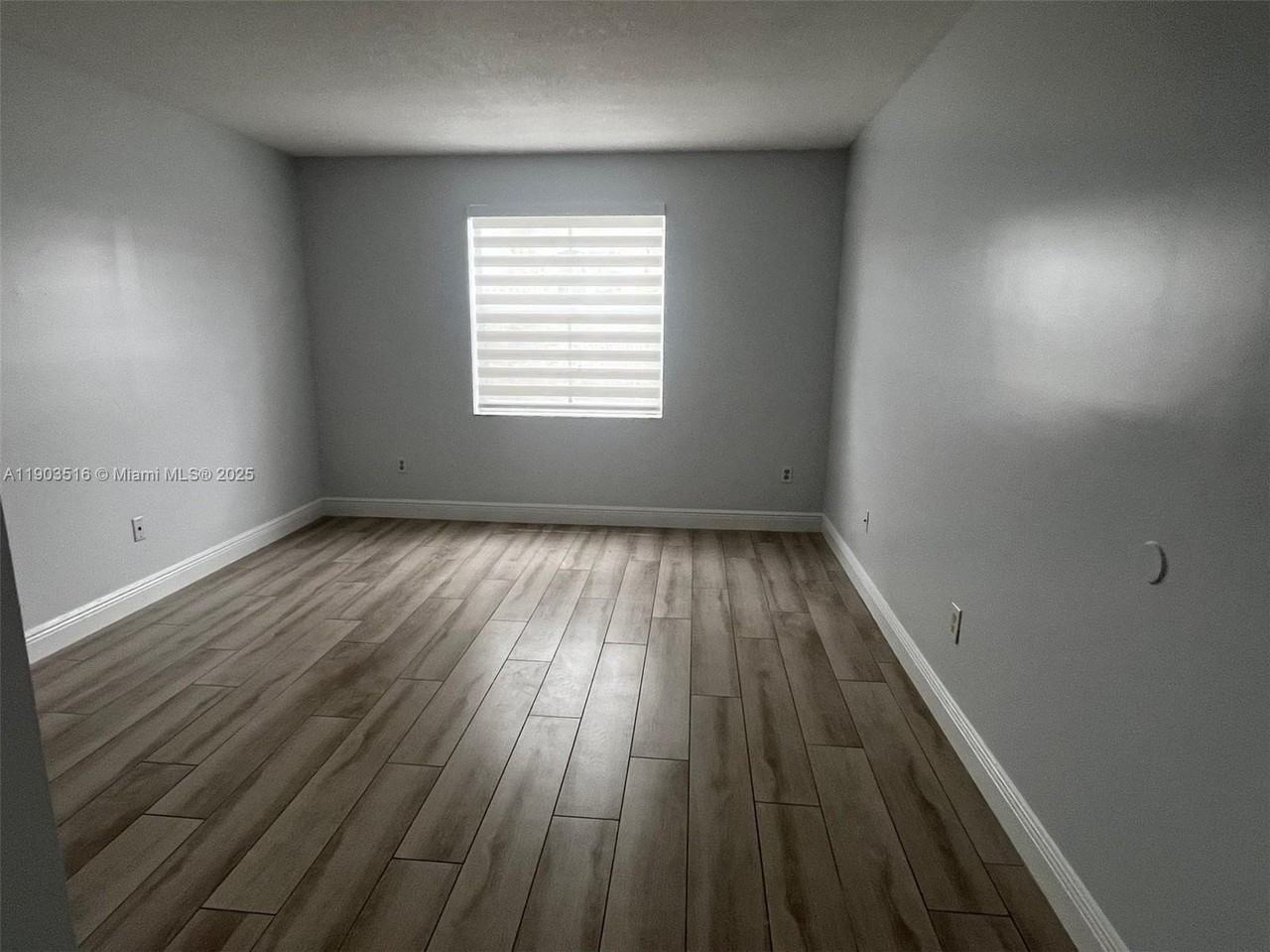 9650 Nw 2nd St #4-105 - Photo 3 of 5