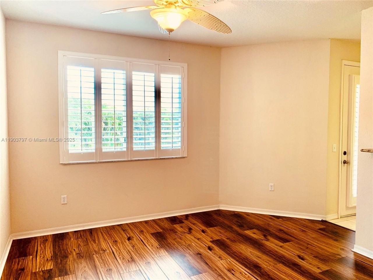 11011 Legacy Ln #203 - Photo 4 of 23