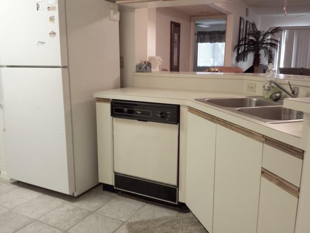 4449 46th Ave W #4449 - Photo 2 of 25