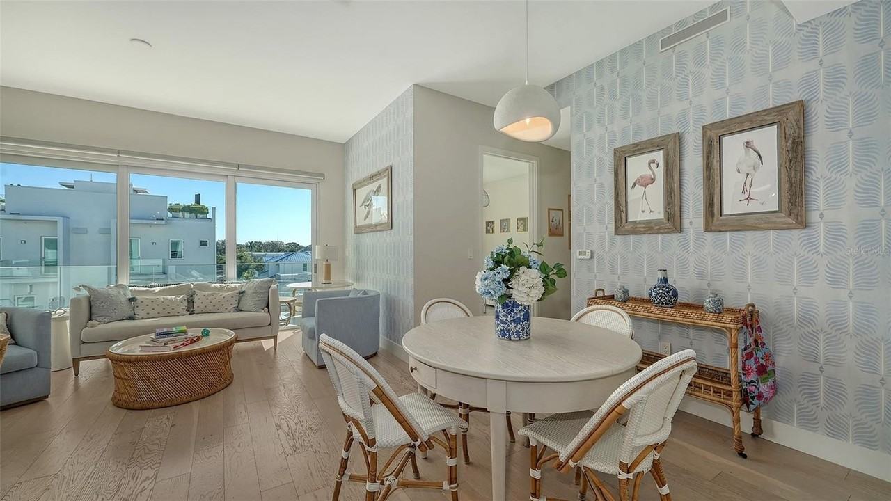 635 S Orange Ave #304 - Photo 5 of 50