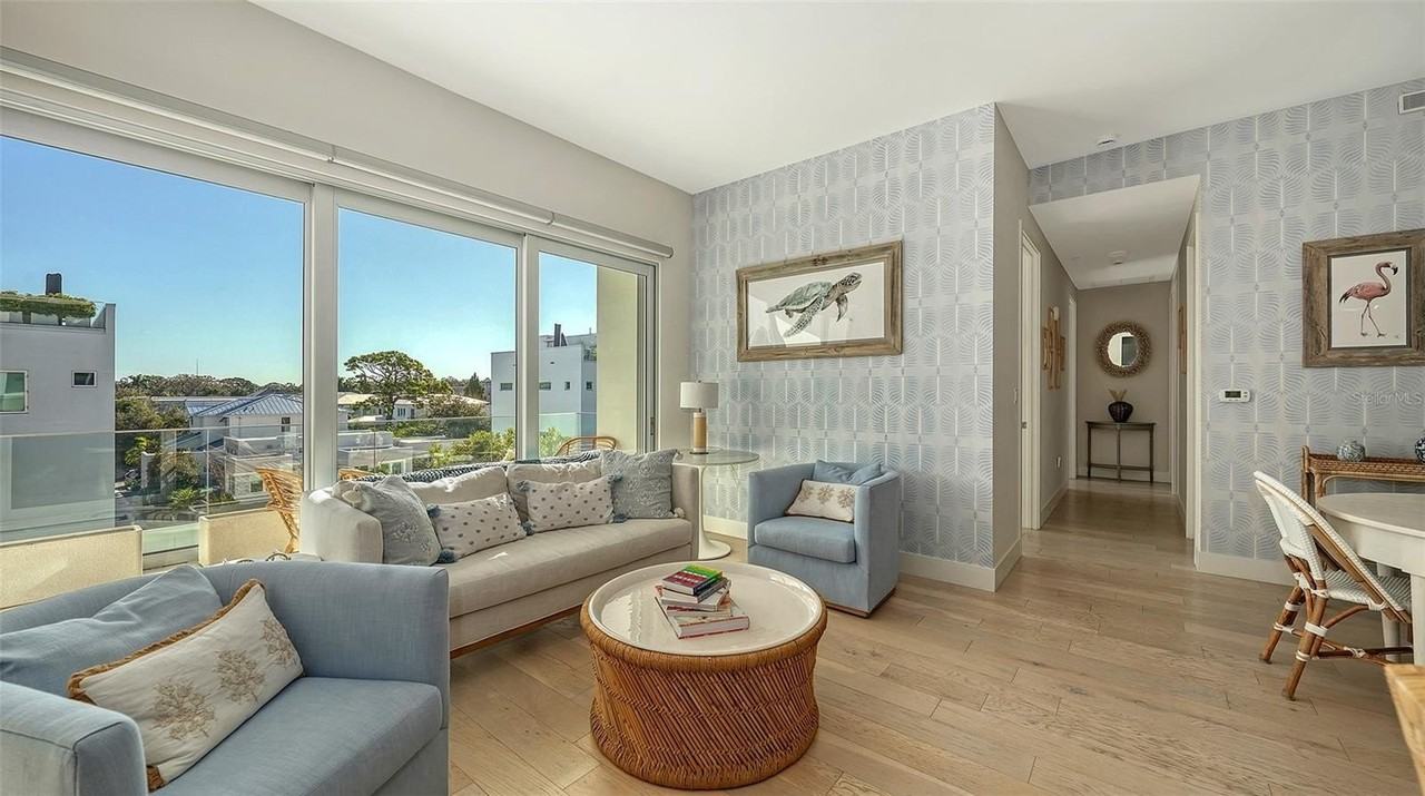 635 S Orange Ave #304 - Photo 7 of 50