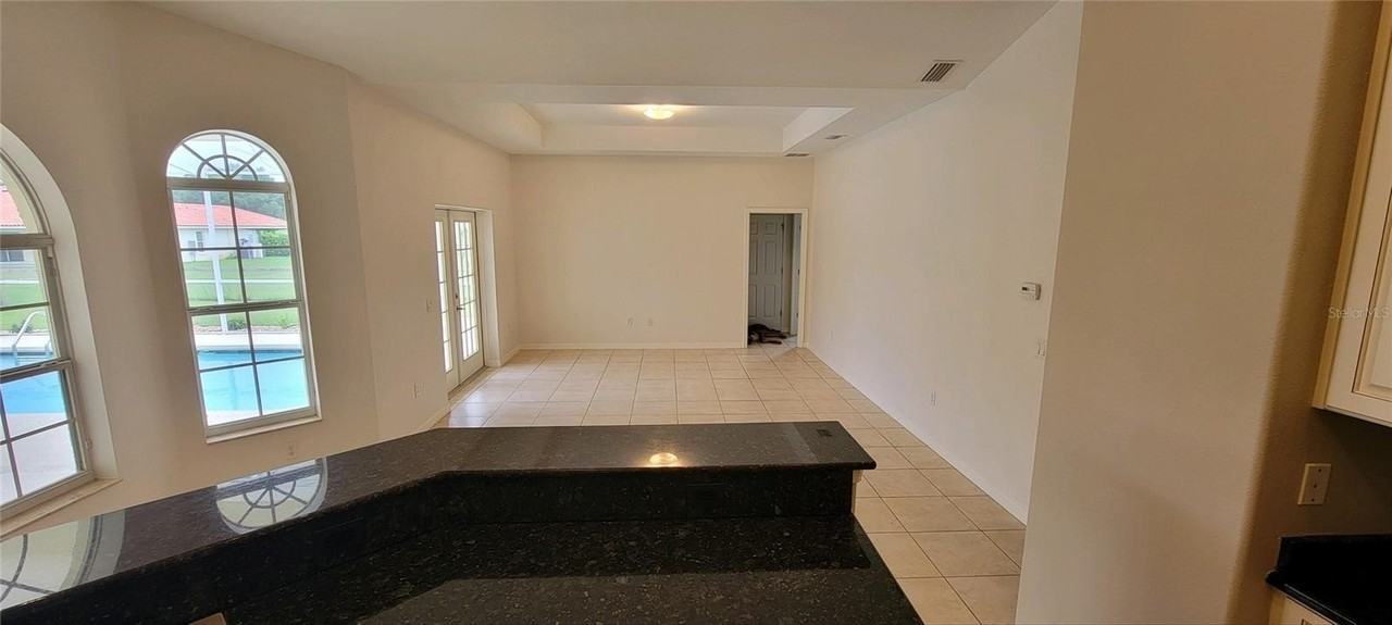 4265 East Amsterdam Street - Photo 7 of 25