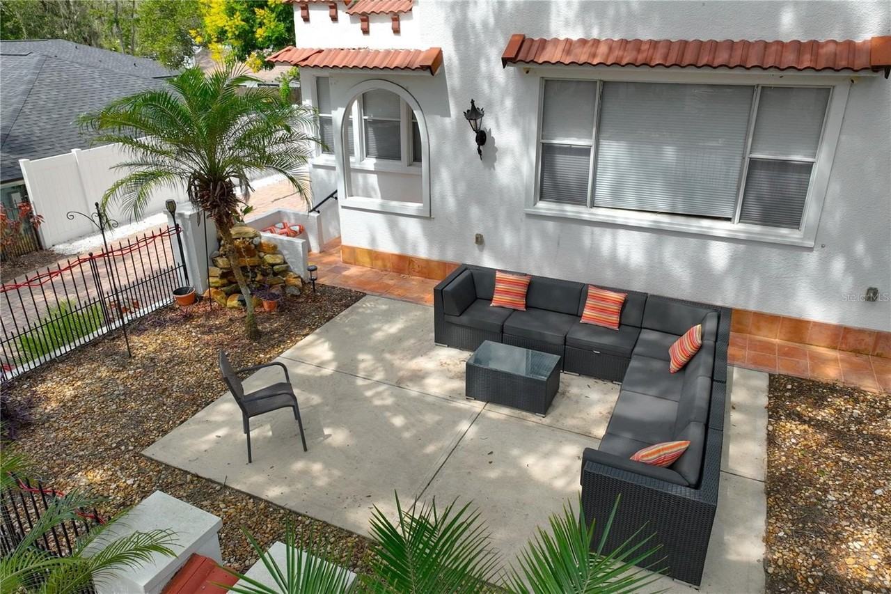 229 E 6th Ave - Photo 3 of 50