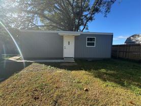 5504 60th Way N #B - Photo 1 of 1