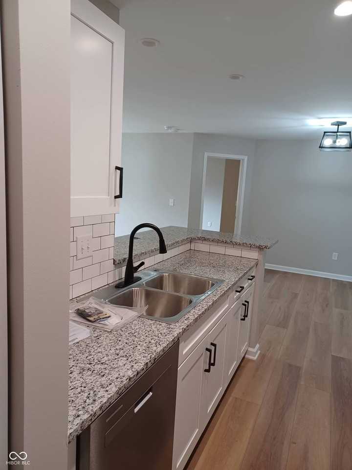 12517 Timber Creek Dr #1 - Photo 6 of 20