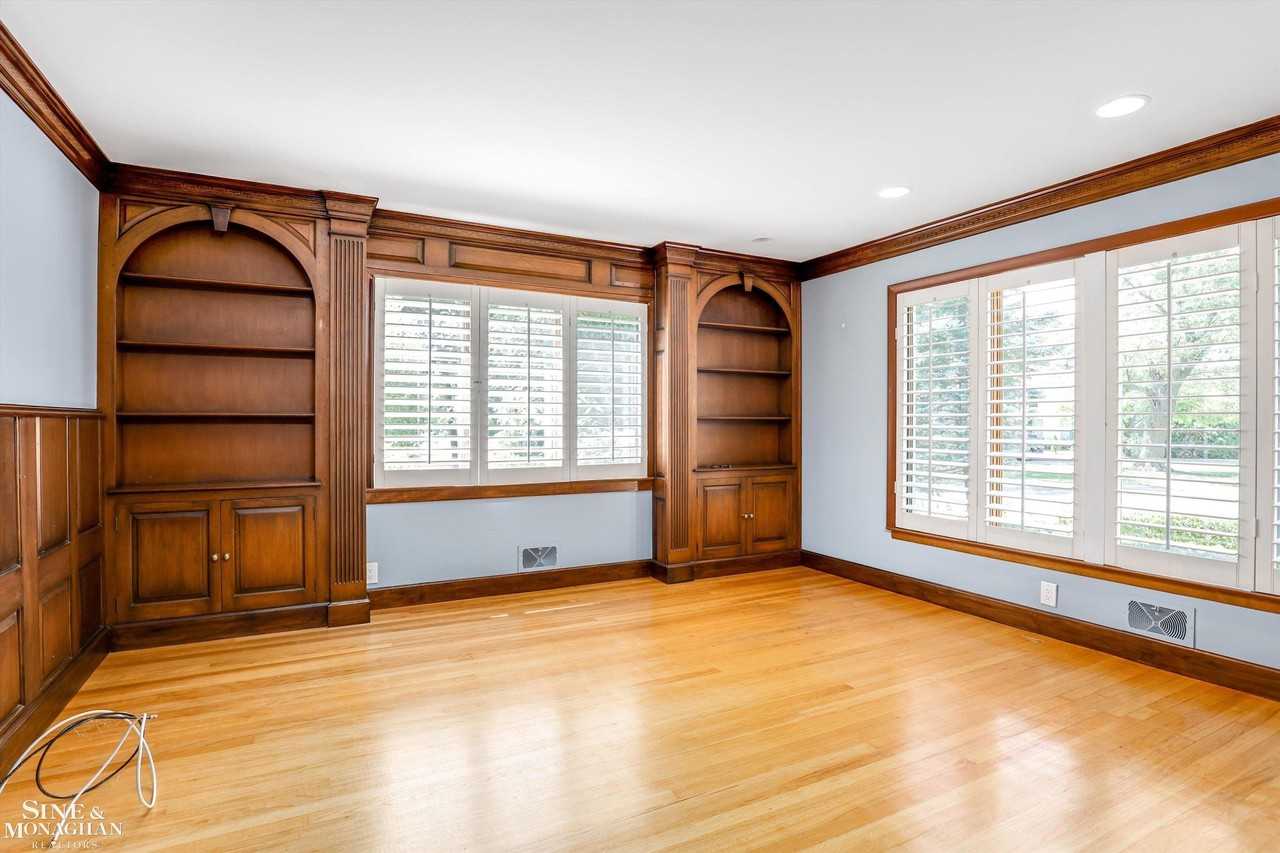 15838 Windmill Pointe Drive - Photo 7 of 26