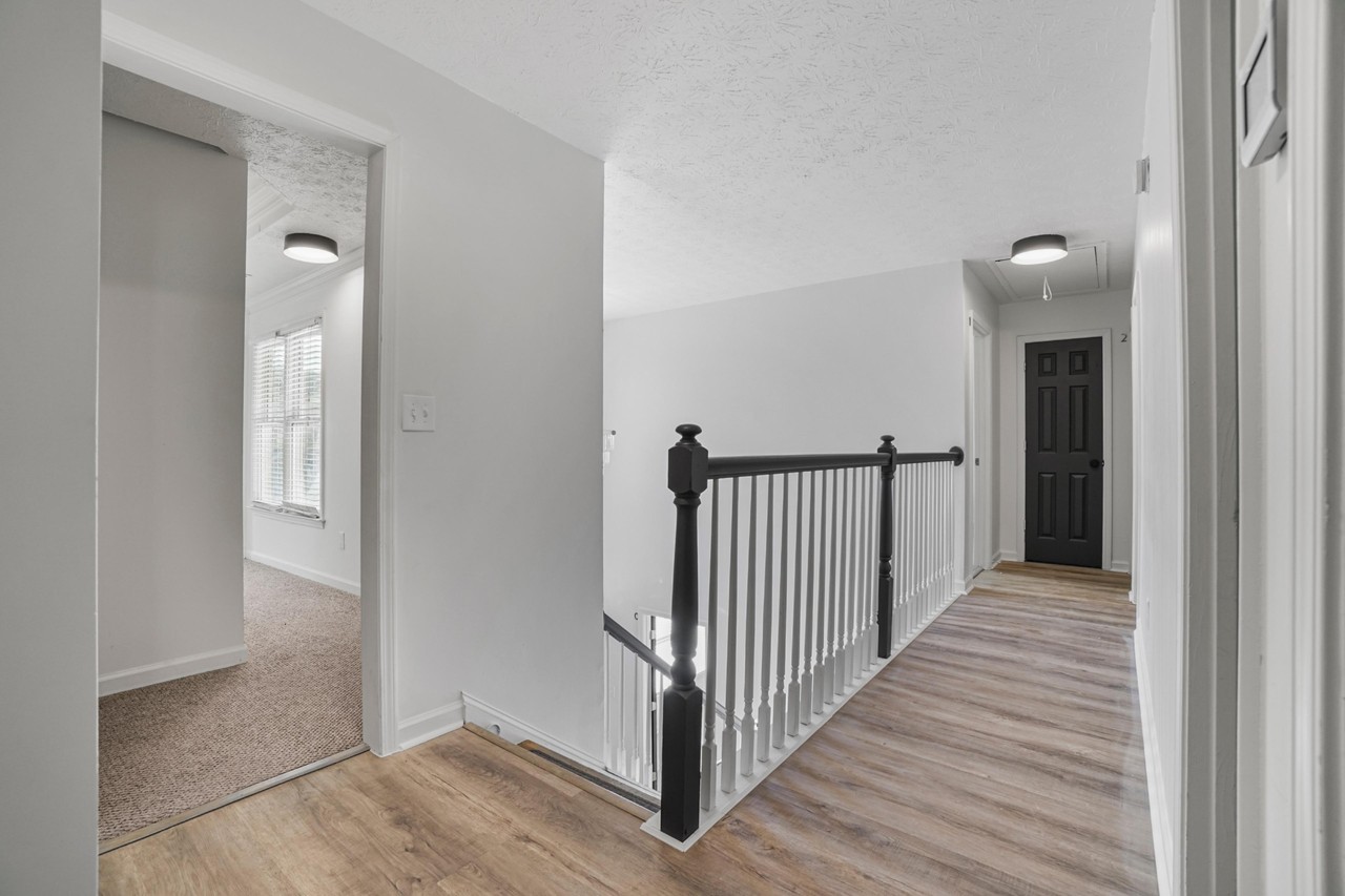 Carrington Dr - Photo 4 of 12