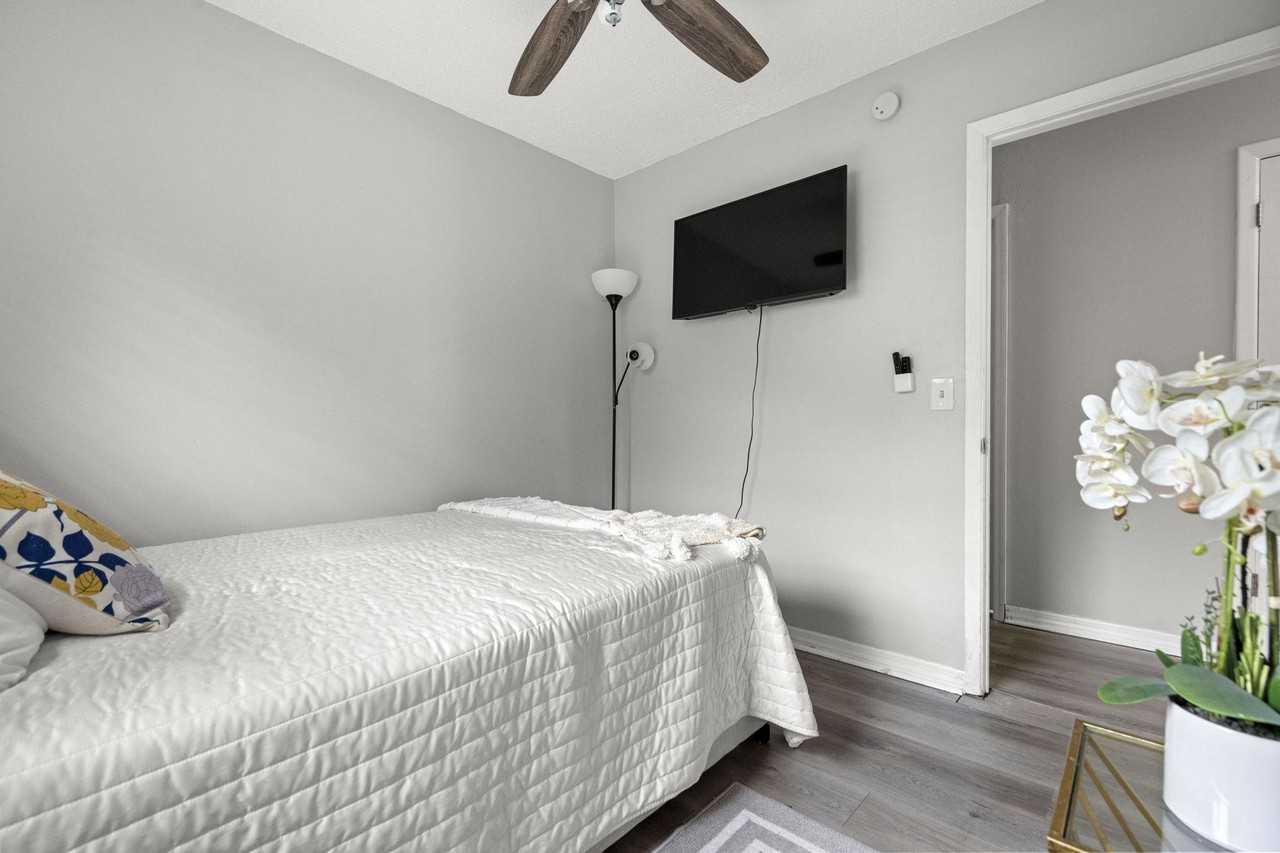 Oak Village Dr - Photo 2 of 4