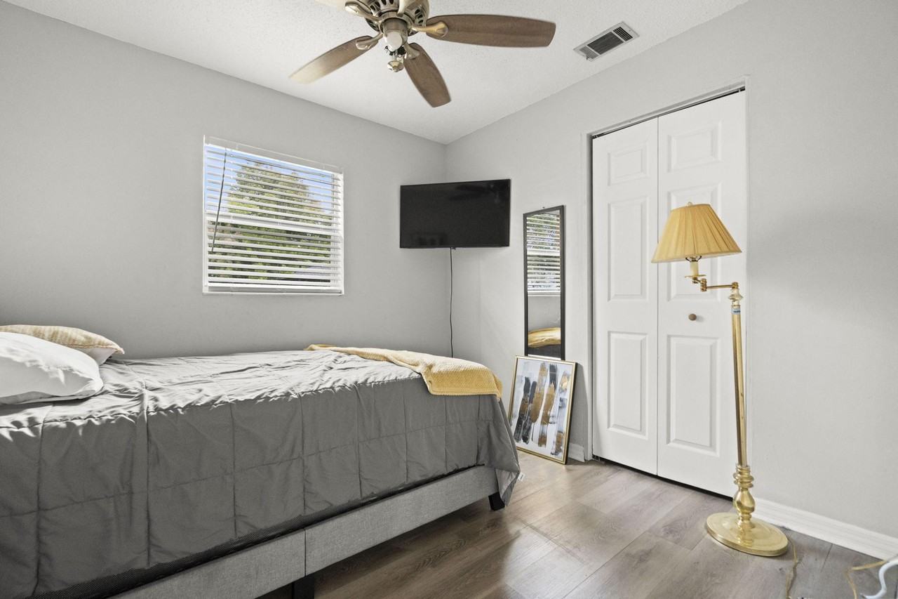 Oak Village Drive - Photo 4 of 6