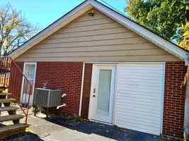 featured image of 3016 Peter Street