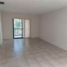 330 Se 19th Ave #F - Photo 5 of 20