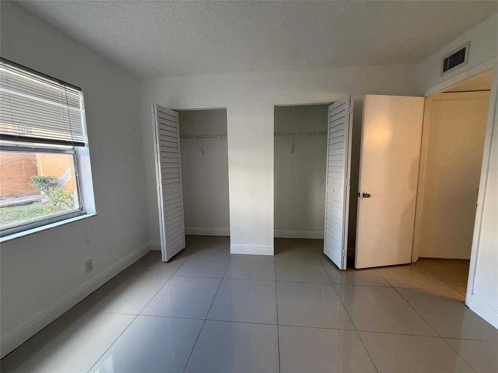 18101 Nw 68th Ave #C104 - Photo 7 of 15