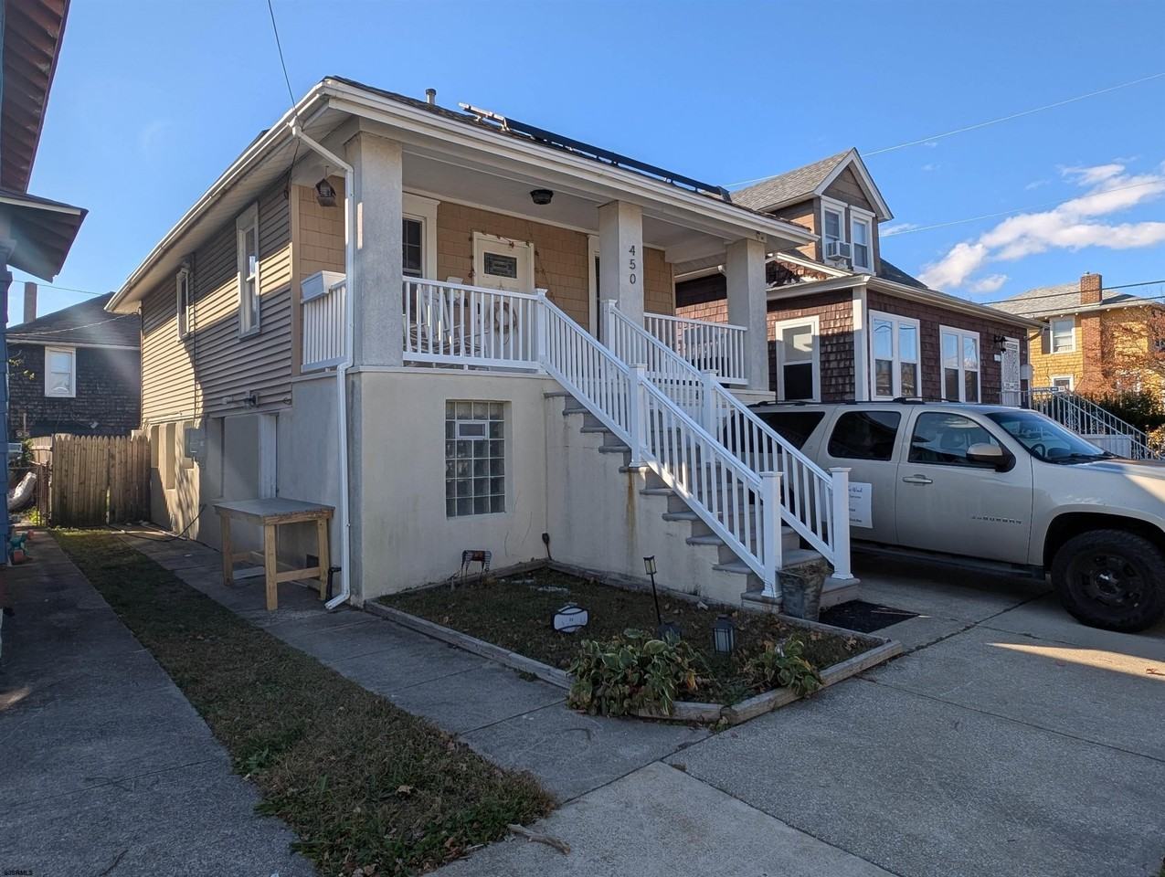 450 N Connecticut Ave - Photo 2 of 26