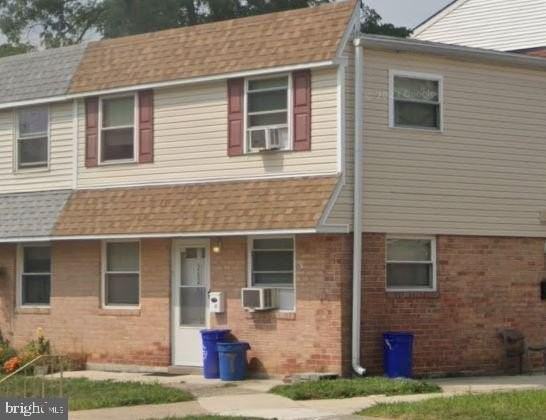 2625 Parkside Ter - Photo 2 of 14