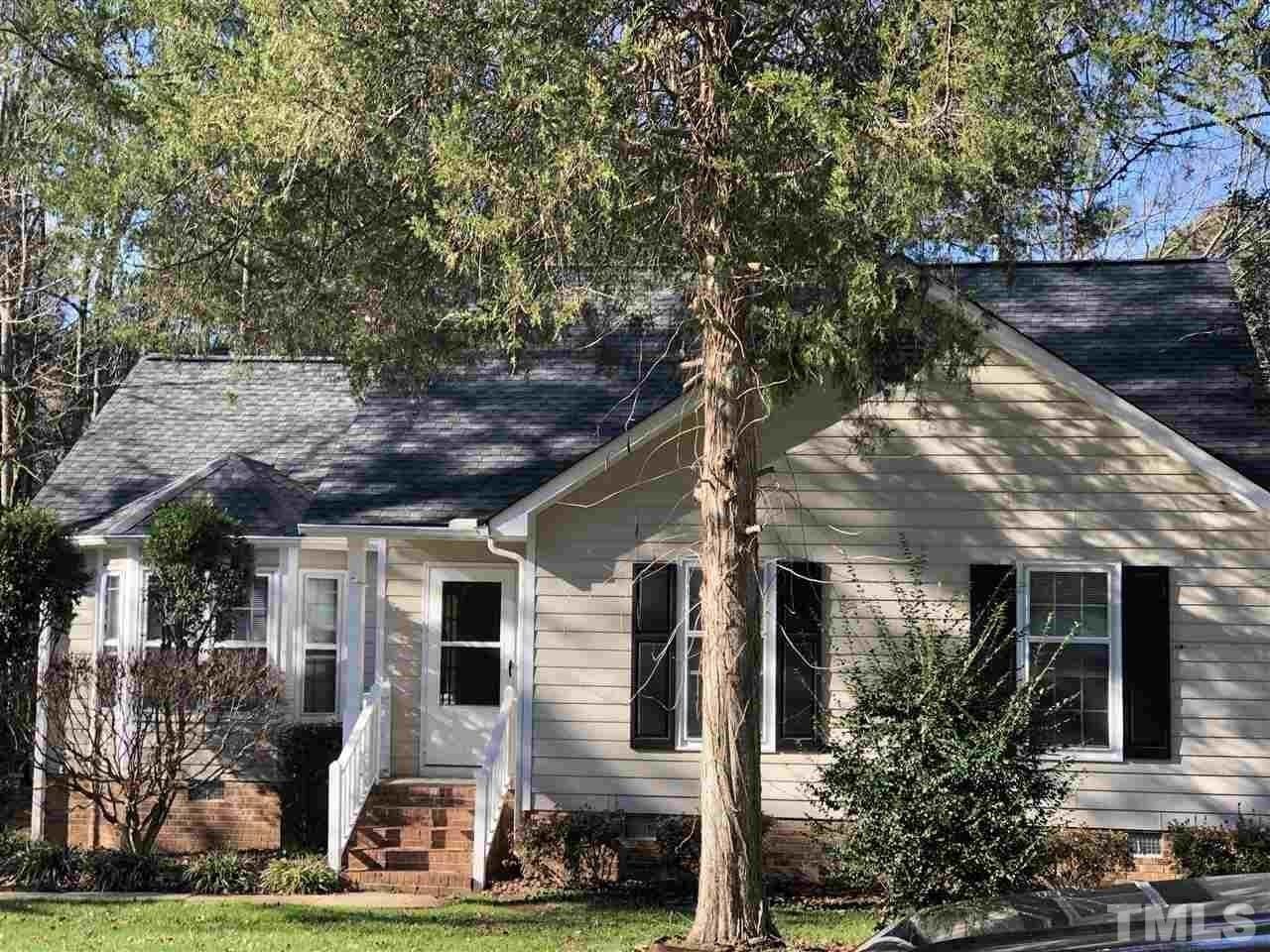 101 Willow Point Ct - Photo 2 of 23