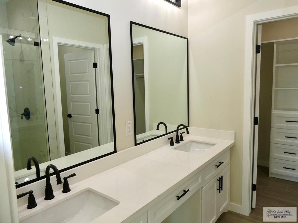 3792 Paseo Eliseo - Photo 5 of 17