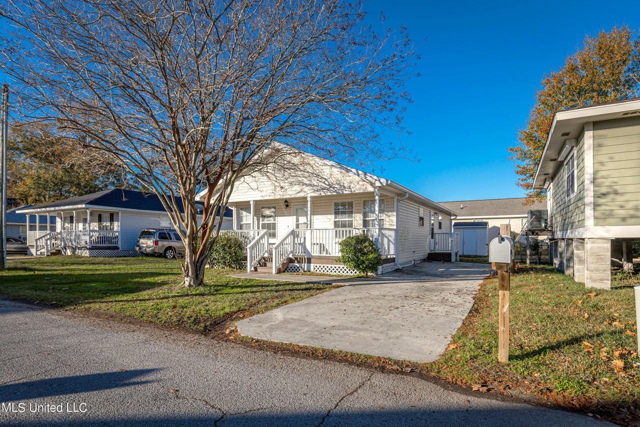 197 Bellman St - Photo 3 of 42