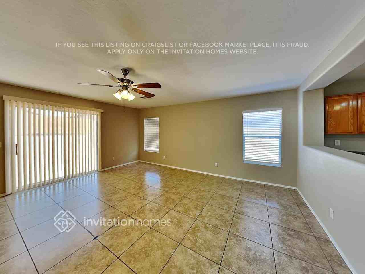 22536 West Cocopah Street - Photo 4 of 17
