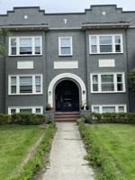 featured image of 1045 11th Ave W