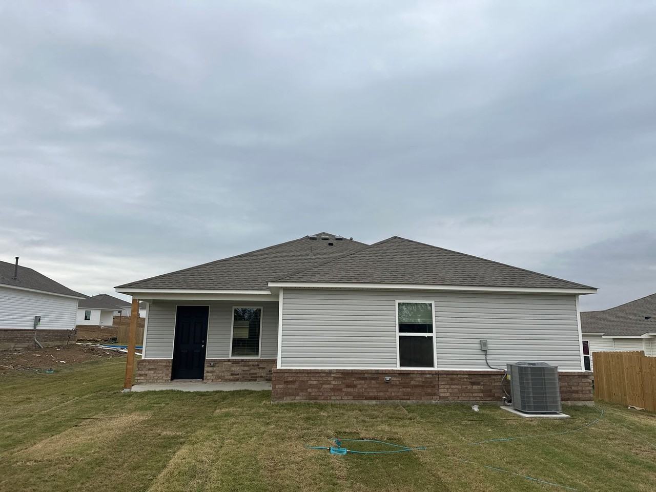 2012 Lakin Ln - Photo 4 of 18