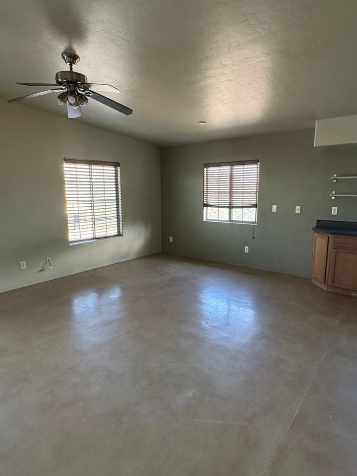 4086 N 1st Ave #2 - Photo 5 of 11