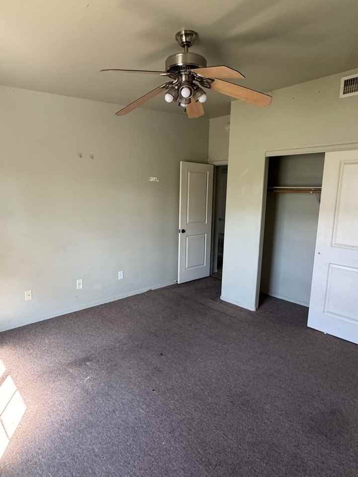 4086 N 1st Ave #2 - Photo 7 of 11