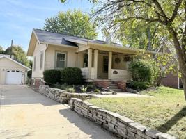 featured image of 18 Harwood Pl