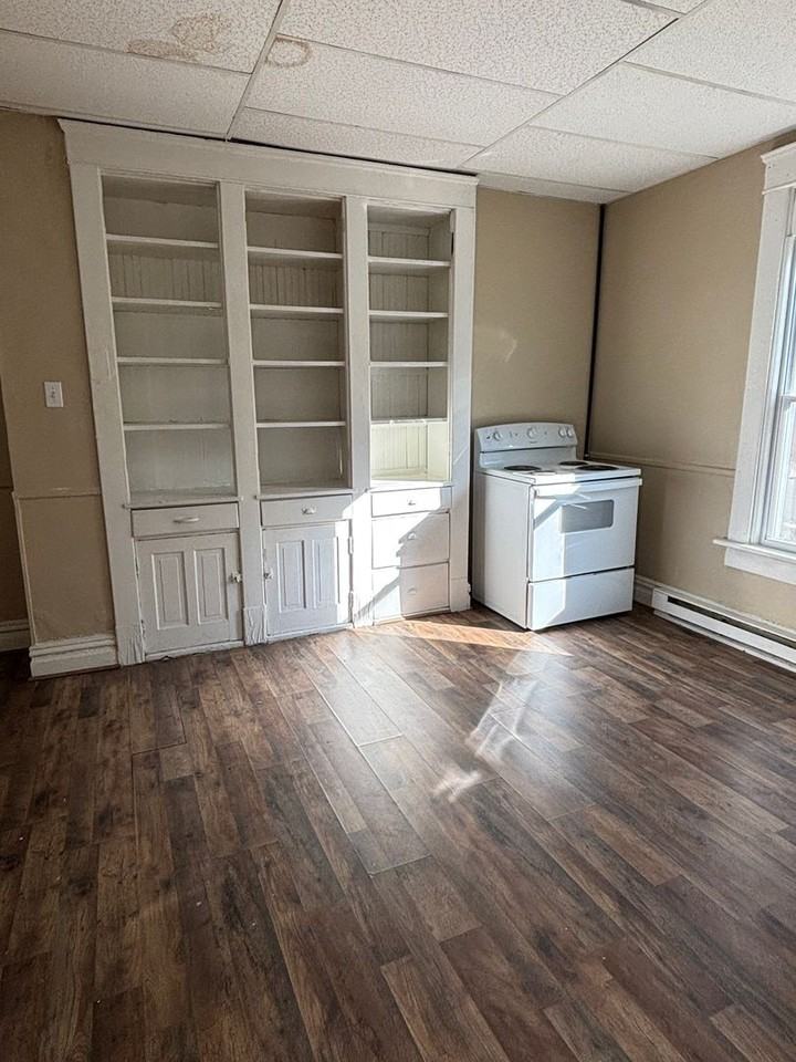 502 Florence Ave #A - Photo 3 of 9