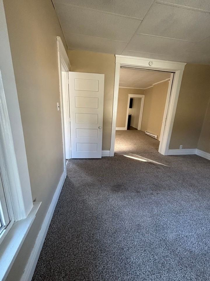 502 Florence Ave #A - Photo 6 of 9