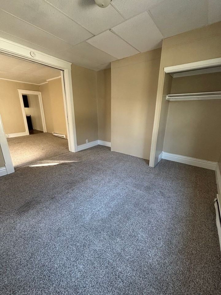 502 Florence Ave #A - Photo 7 of 9