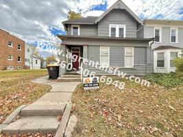 featured image of 231 W Dewald St