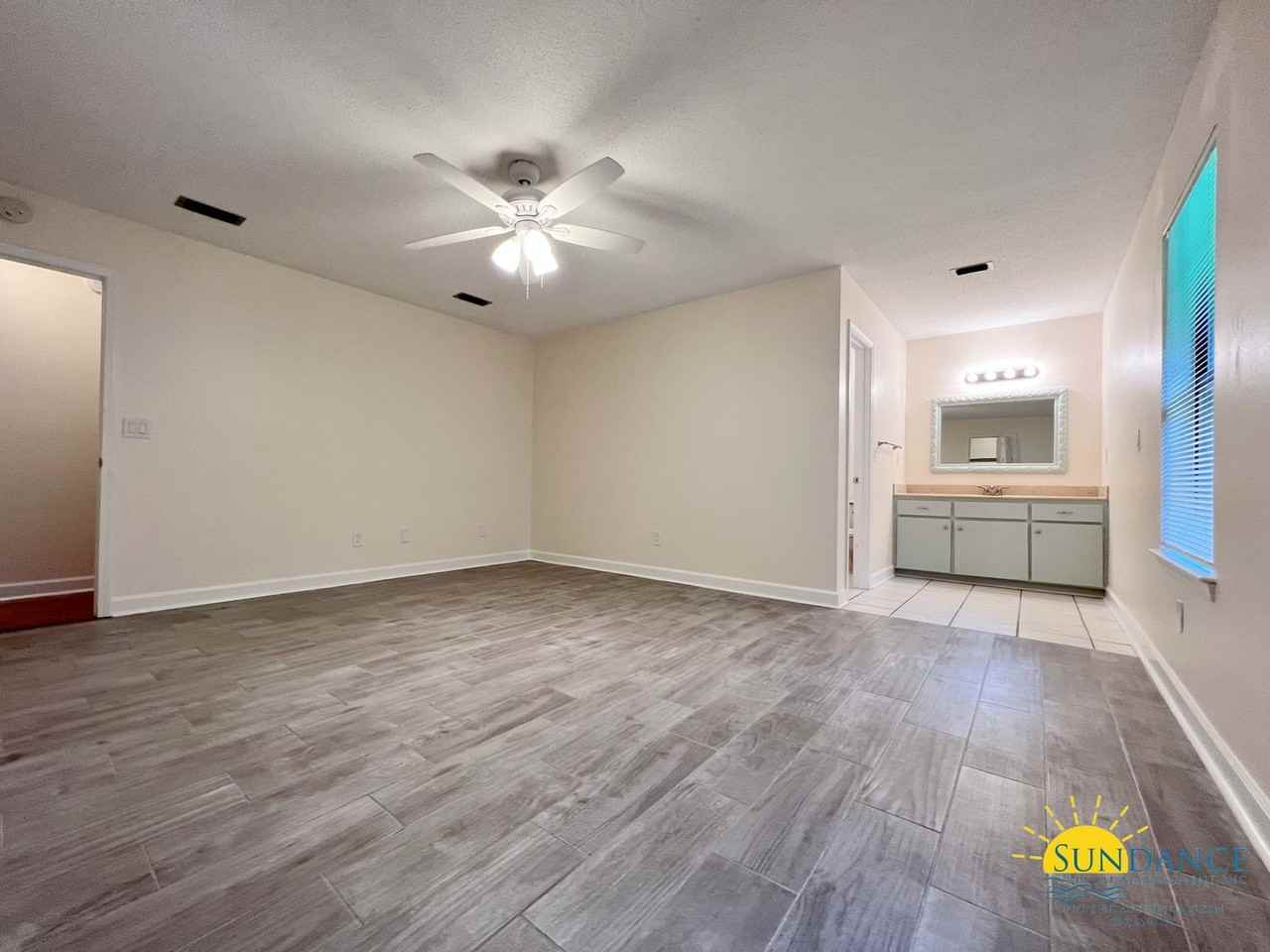 358 Evergreen Place - Photo 6 of 19