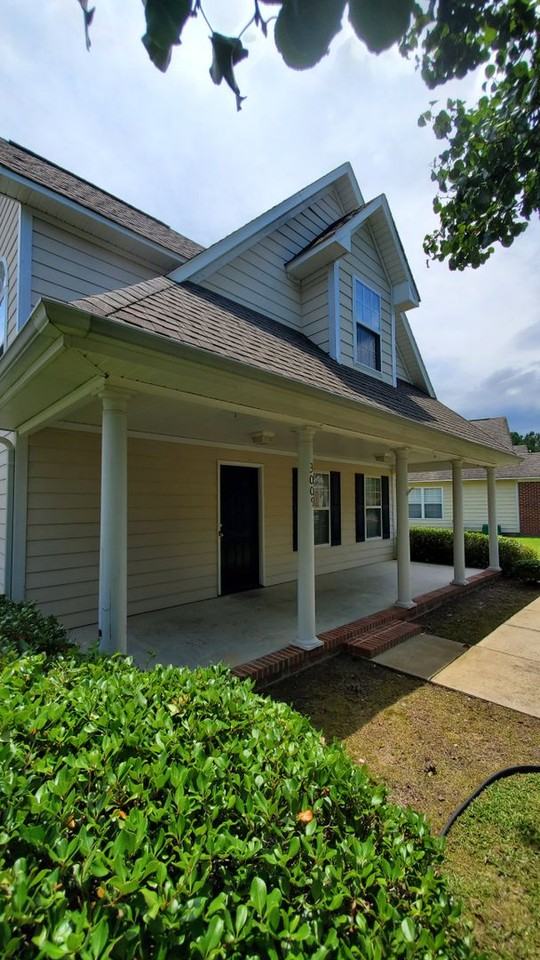 3009 Brookcrossing Dr - Photo 2 of 21