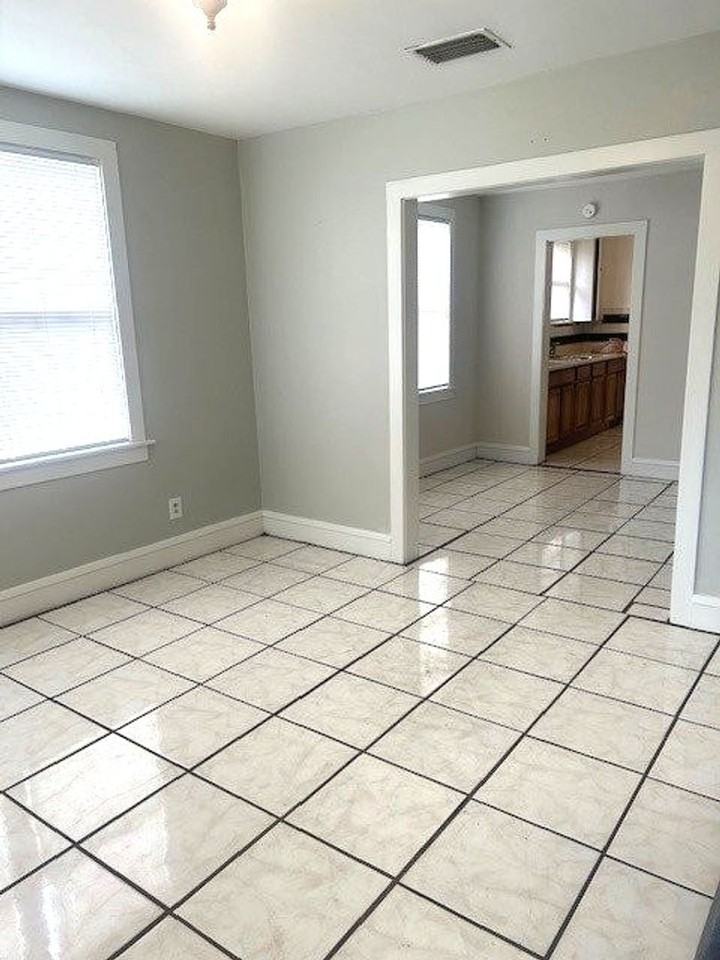 3368 Stillman St - Photo 7 of 21