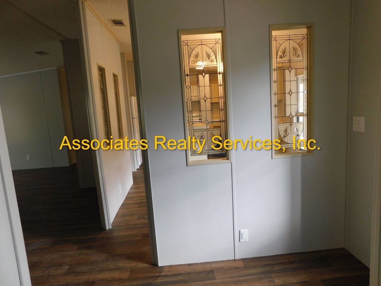 10918 Ne 74th Ter - Photo 2 of 17