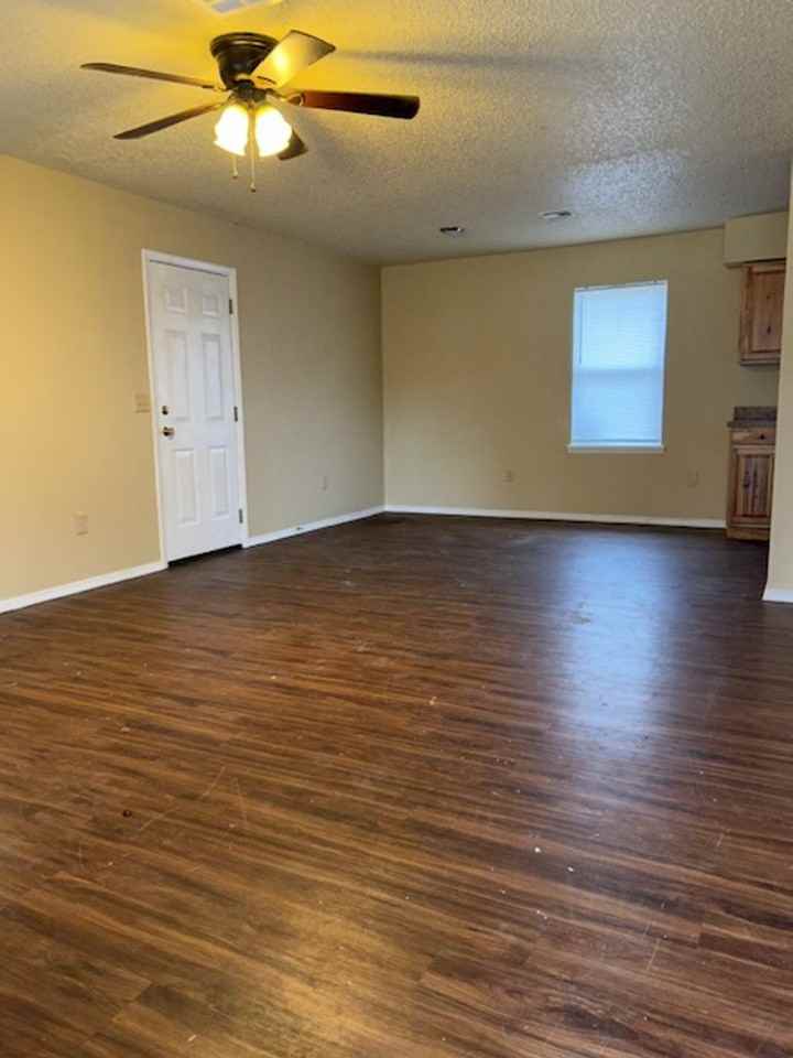 142 Alyene Dr - Photo 6 of 23