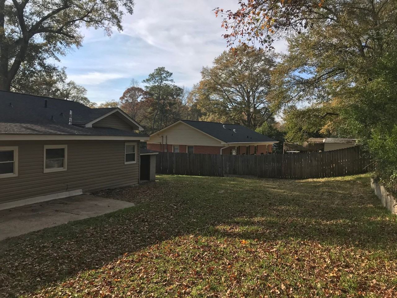 4511 Pate Dr - Photo 3 of 16