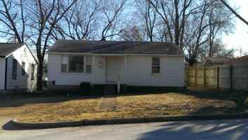 featured image of 804 E 14th St