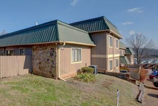 2225 Golf Rd Sw - Photo 1 of 1