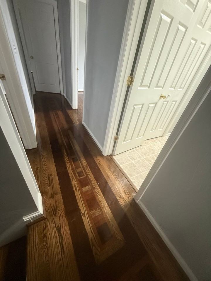 4826 Golfview Drive Northeast - Photo 6 of 20